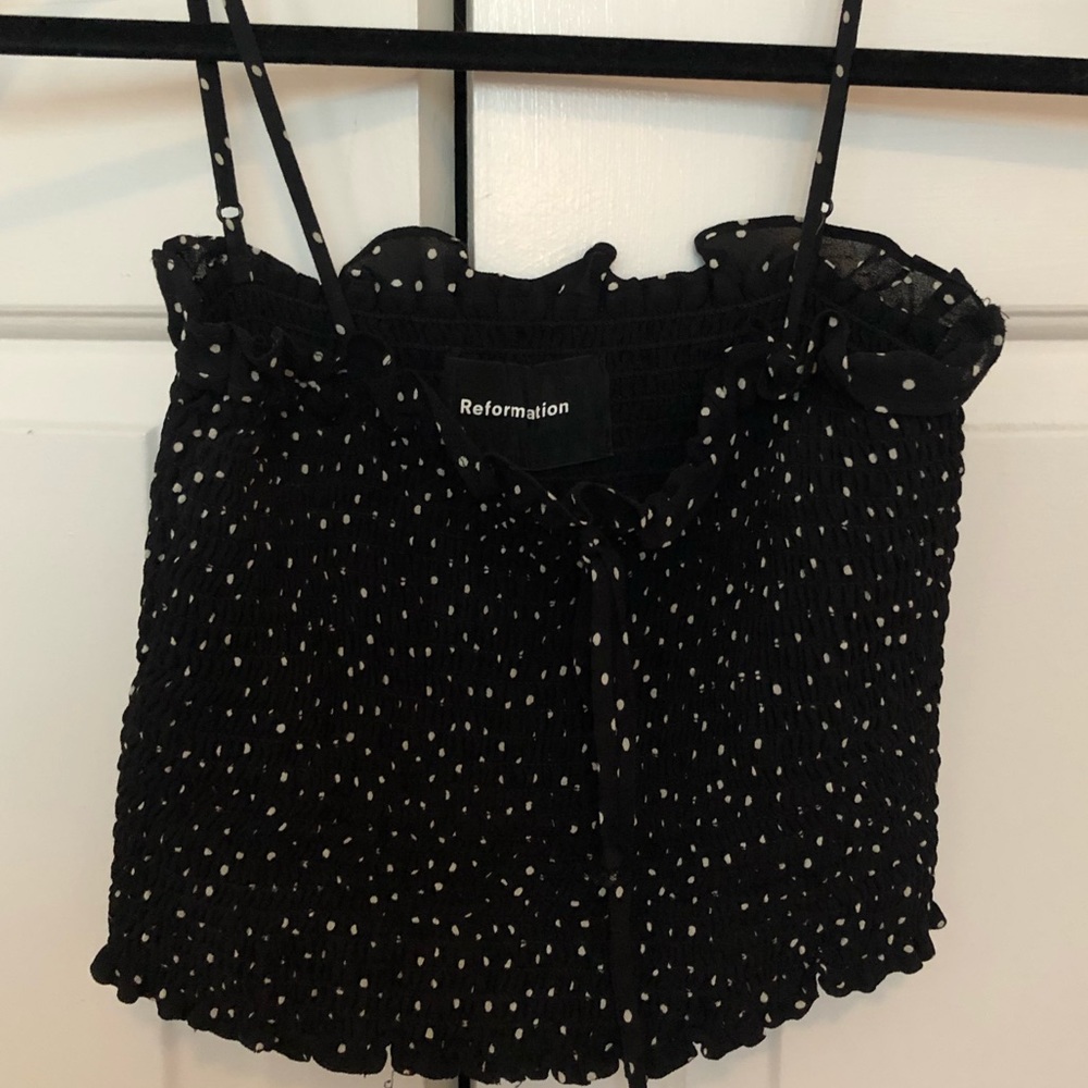 Reformation scrunch crop tank! Perfect condition
